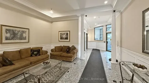 555 Wilson Heights Boulevard Toronto ON M3H 6B5