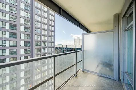 2181 Yonge Street Toronto ON M4S 3H7