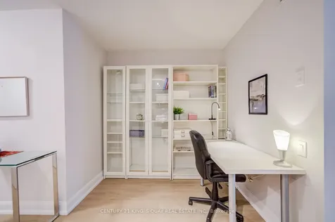 2181 Yonge Street Toronto ON M4S 3H7