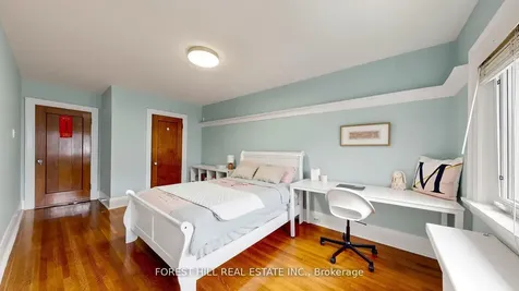 153 Glengrove Avenue W Toronto ON M4R 1P1