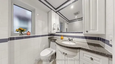 153 Glengrove Avenue W Toronto ON M4R 1P1
