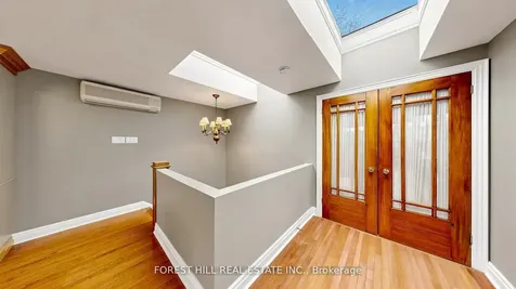 153 Glengrove Avenue W Toronto ON M4R 1P1