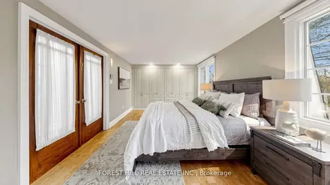 153 Glengrove Avenue W Toronto ON M4R 1P1