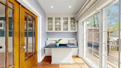 153 Glengrove Avenue W Toronto ON M4R 1P1