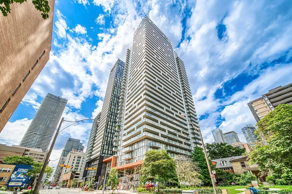 50 Wellesley Street E Toronto ON M4Y 0C8