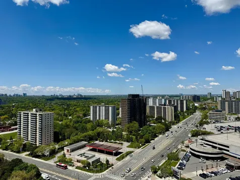 66 Forest Manor Road Toronto ON M2J 0B7