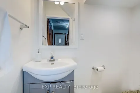 342 Glenholme Avenue Toronto ON M6E 3E5