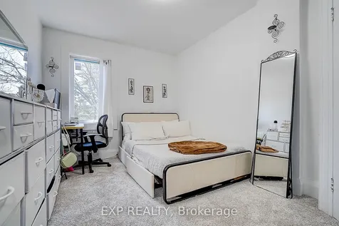 342 Glenholme Avenue Toronto ON M6E 3E5