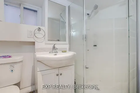 342 Glenholme Avenue Toronto ON M6E 3E5