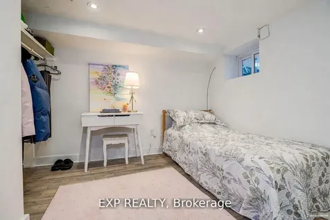 342 Glenholme Avenue Toronto ON M6E 3E5