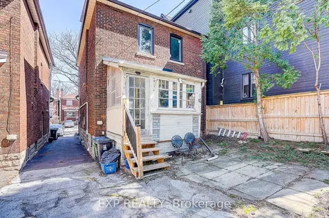 342 Glenholme Avenue Toronto ON M6E 3E5