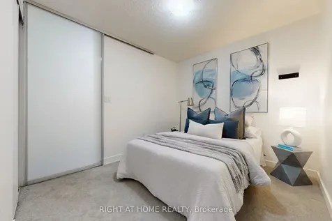 4K Spadina Avenue Toronto ON M5V 3Y6
