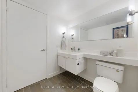 4K Spadina Avenue Toronto ON M5V 3Y6
