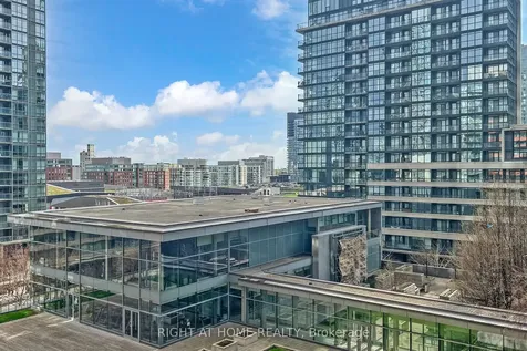 4K Spadina Avenue Toronto ON M5V 3Y6