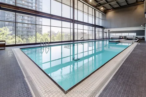 4K Spadina Avenue Toronto ON M5V 3Y6
