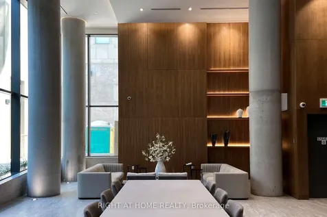 4K Spadina Avenue Toronto ON M5V 3Y6