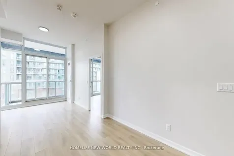 32 Forest Manor Road Toronto ON M2J 0H2
