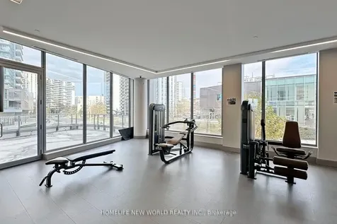 32 Forest Manor Road Toronto ON M2J 0H2
