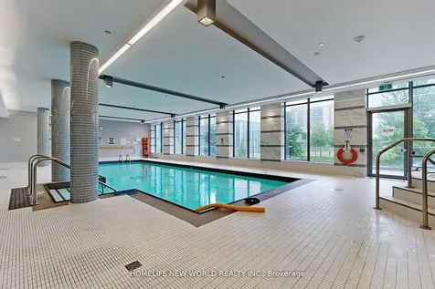 32 Forest Manor Road Toronto ON M2J 0H2