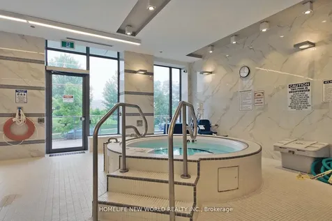 32 Forest Manor Road Toronto ON M2J 0H2