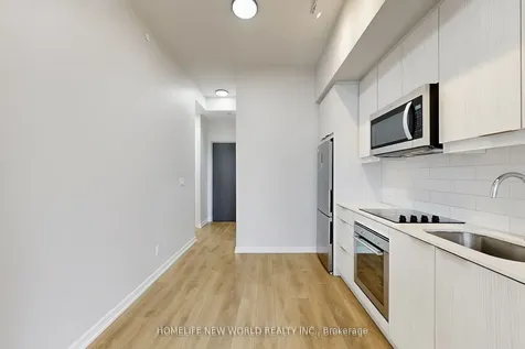 32 Forest Manor Road Toronto ON M2J 0H2