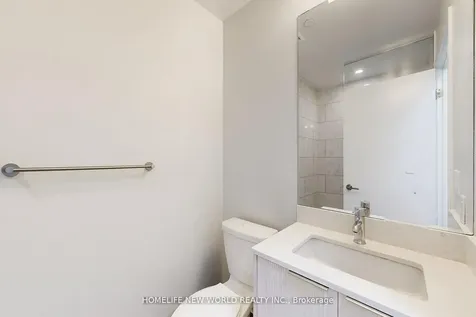 32 Forest Manor Road Toronto ON M2J 0H2