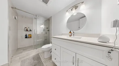 45 Carlton Street Toronto ON M5B 2H9