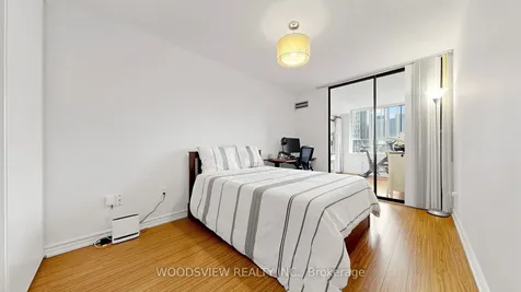 45 Carlton Street Toronto ON M5B 2H9