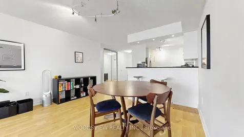 45 Carlton Street Toronto ON M5B 2H9