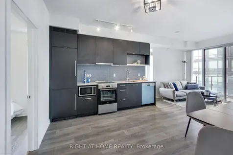 435 Richmond Street W Toronto ON M5V 0N1