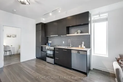 435 Richmond Street W Toronto ON M5V 0N1