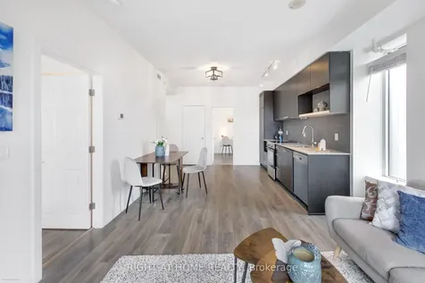 435 Richmond Street W Toronto ON M5V 0N1