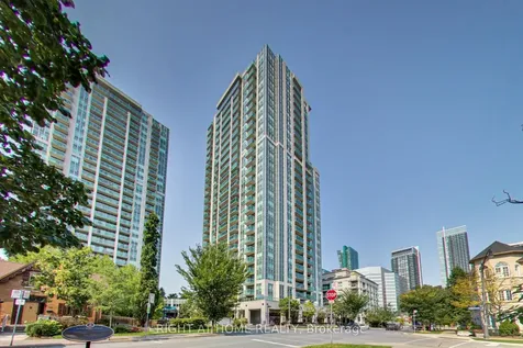 16 Harrison Garden Boulevard Toronto ON M2N 7J6