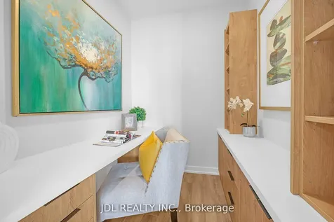 20 Edward Street Toronto ON M5G 0C5