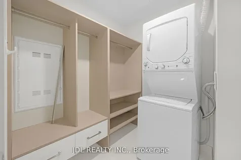 20 Edward Street Toronto ON M5G 0C5