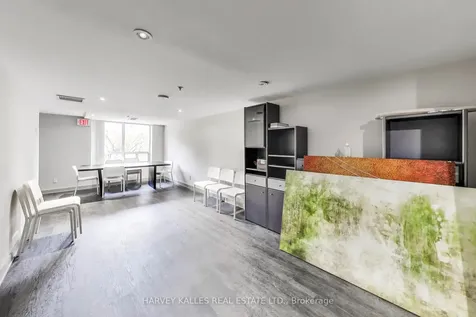 1369 Bloor Street W Toronto ON M6P 4J4