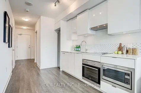 195 Redpath Avenue Toronto ON M4P 0E4