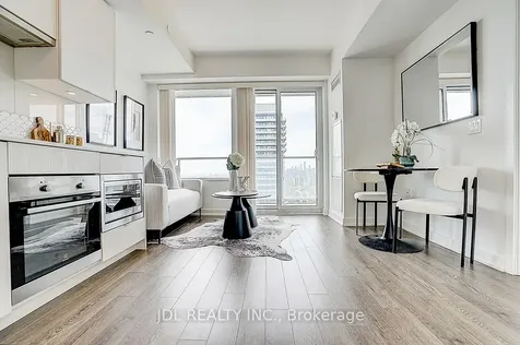 195 Redpath Avenue Toronto ON M4P 0E4
