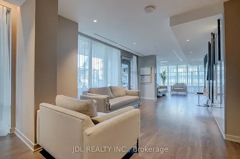 195 Redpath Avenue Toronto ON M4P 0E4