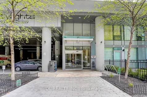 195 Redpath Avenue Toronto ON M4P 0E4