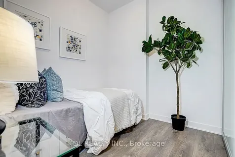 195 Redpath Avenue Toronto ON M4P 0E4