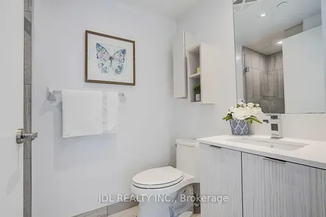 195 Redpath Avenue Toronto ON M4P 0E4