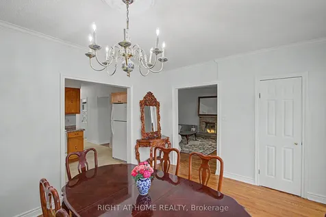 89 Newton Drive Toronto ON M2M 2N2
