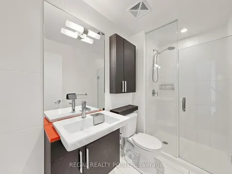 25 Capreol Court Toronto ON M5V 3Z7