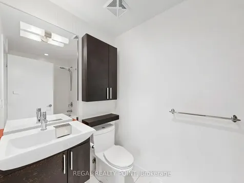 25 Capreol Court Toronto ON M5V 3Z7