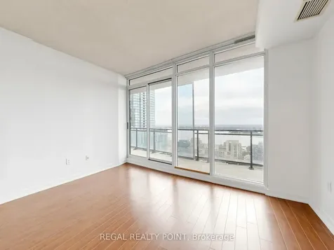 25 Capreol Court Toronto ON M5V 3Z7