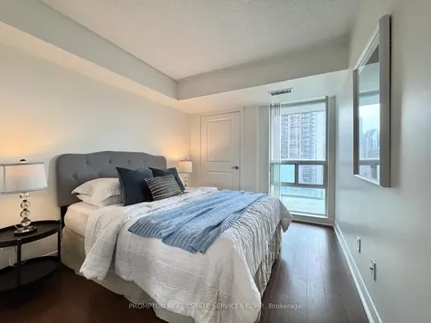 35 Bales Avenue Toronto ON M2N 7L7