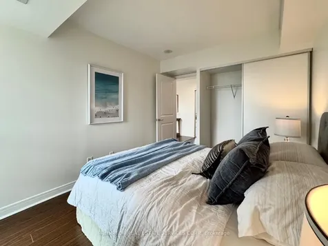 35 Bales Avenue Toronto ON M2N 7L7