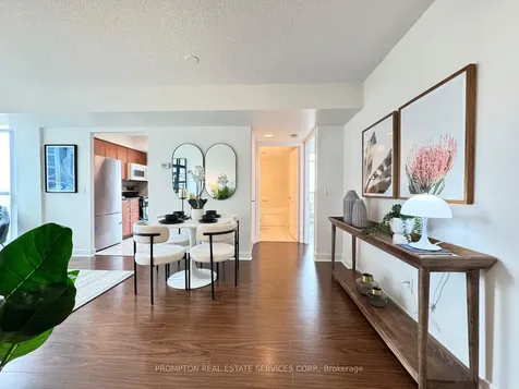 35 Bales Avenue Toronto ON M2N 7L7