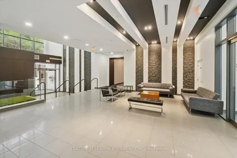 20 Bruyeres Mews Toronto ON M5V 0G8